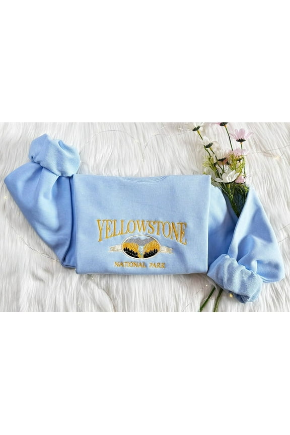 Embroidered Yellowstone National Park Sweatshirt
