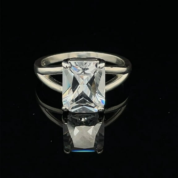 Emerald Cut Mossianite Gemstone Ring 925 Sterling Silver Ring For Women Solitaire Engagement Ring