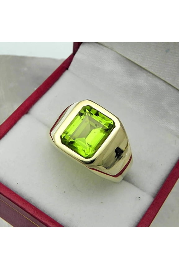 Emerald Cut Peridot Men's Ring, 14k Gold Emerald Cut Bezel Ring, August Birthstone Ring For Him, Beautiful handmade Gemstone Ring For Him