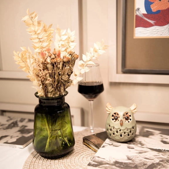 Emerald Elegance Vase with bunch