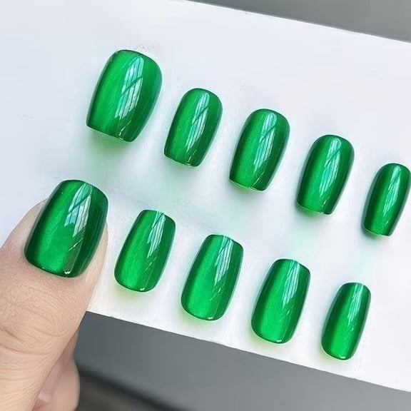 Emerald Green Cat Eye Press on Nails Set 10 Pcs Magnetic False Nails