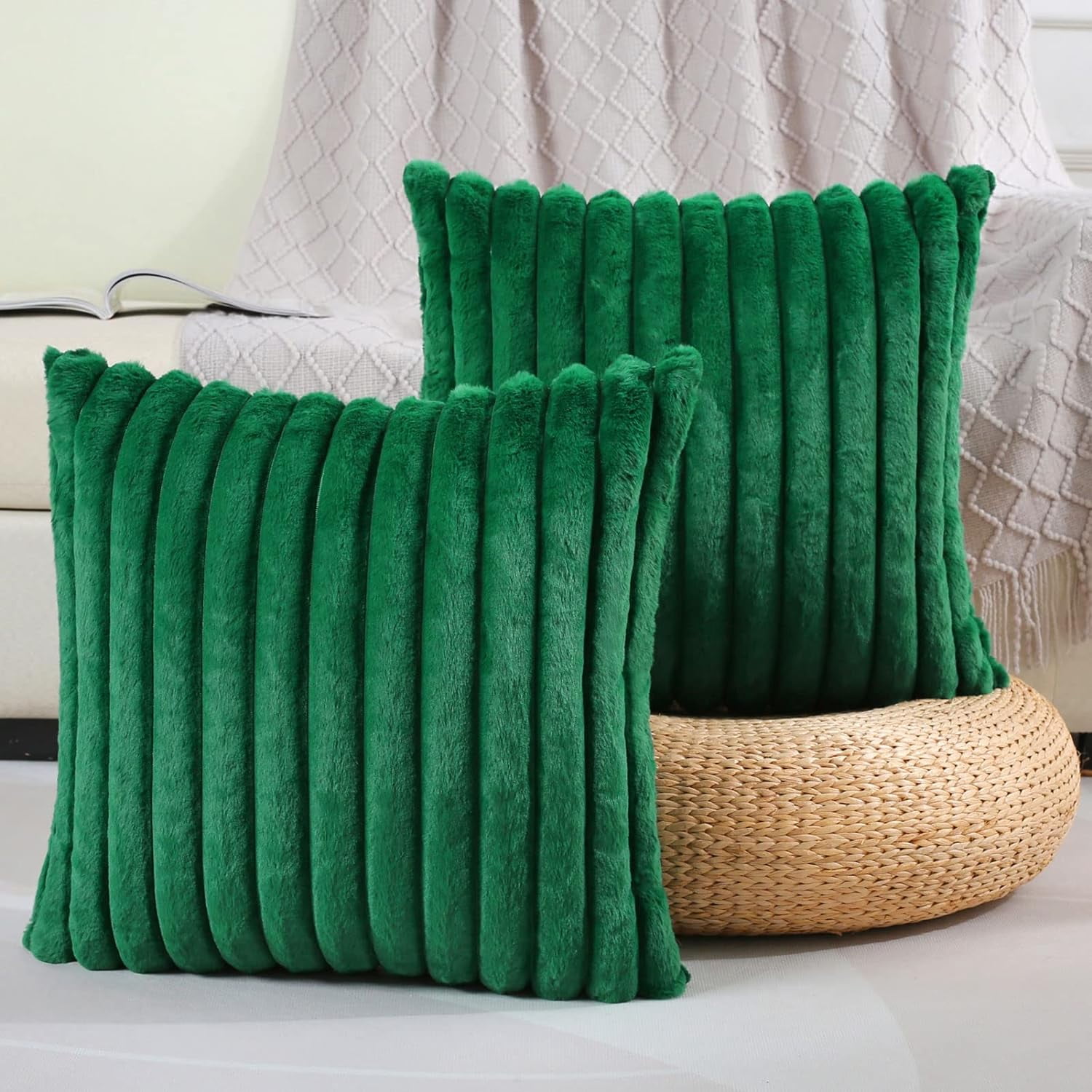 Emerald Green Decorative Pillowsnull