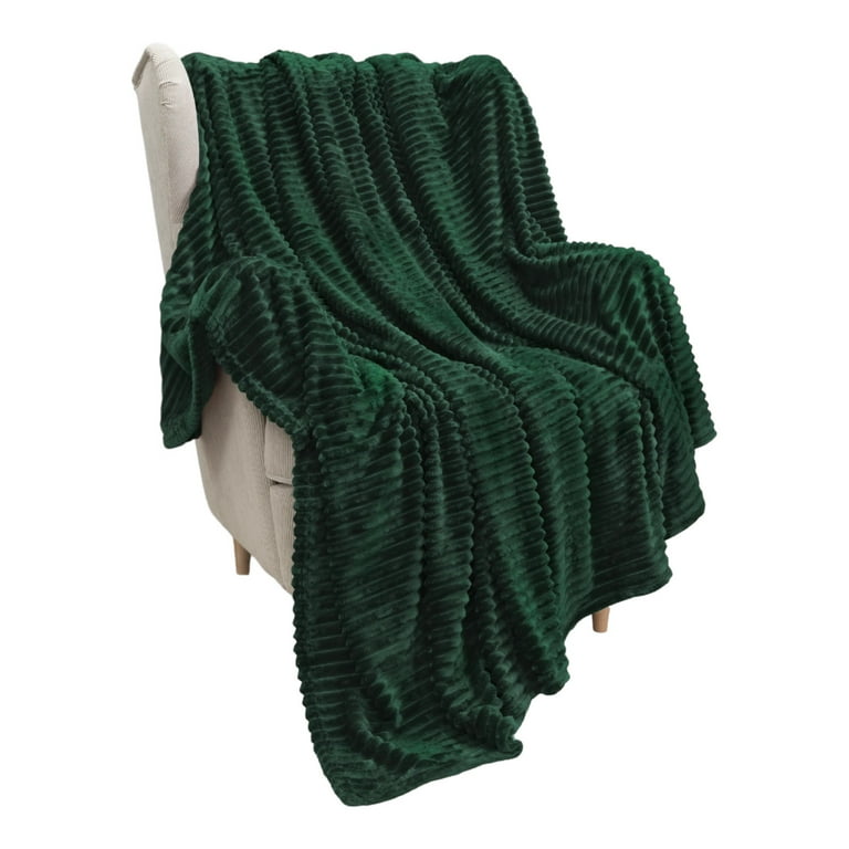 Emerald Luxe Fleece Throw Ultra Soft Cozy and Lightweight Ribbed Microfiber Blanket for Sofa Couch or Bed 50x60 Green
