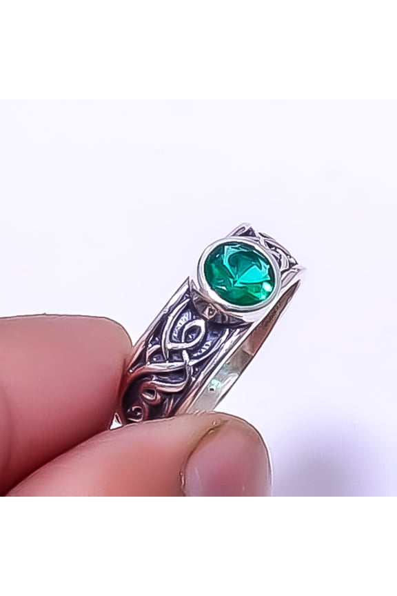 Emerald Quartz (Simulated) 925 Sterling Silver Boho Ring s.8 R7651-40