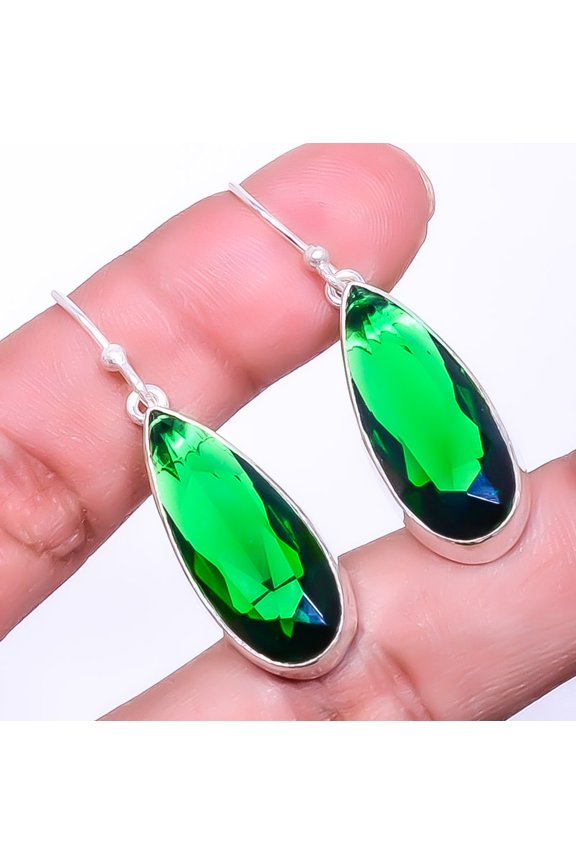 Emerald Quartz (Simulated) Handmade 925 Sterling Silver Earring 1.76" E40-6
