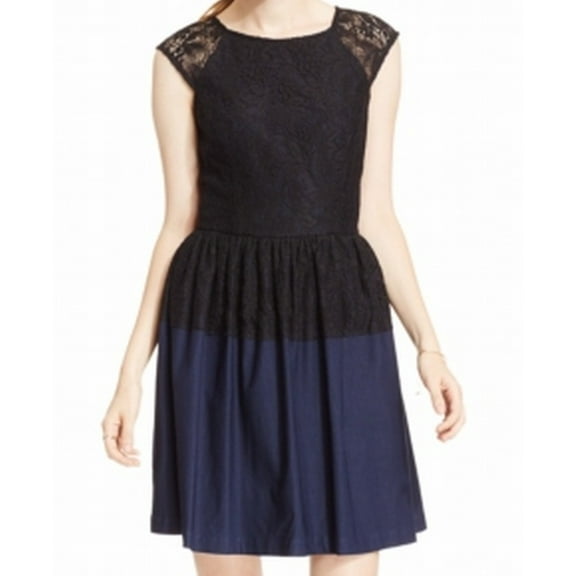 Emerald Sundae Juniors Black Cap-Sleeve Mixed-Media Lace Dress 3