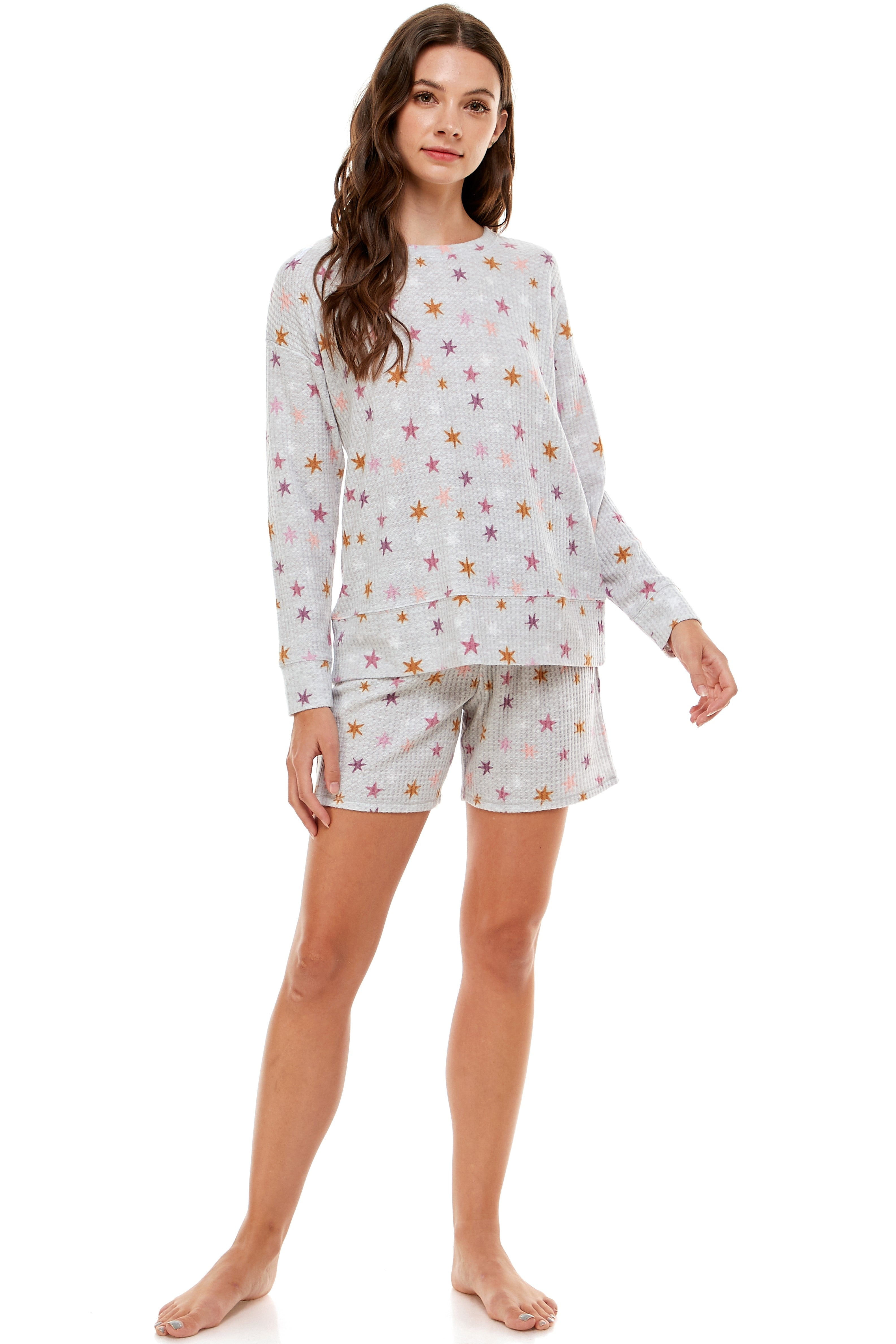 Emerson Road Woman's Fuzzy Luxe Waffle Sweatshirt & Bermuda Shorts