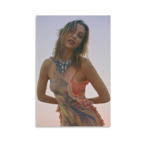 Emma Chamberlain Wall Art Posters Gifts Canvas Painting Poster Wall Art Decorative Picture Prints Modern Decor 08x12inch(20x30cm)