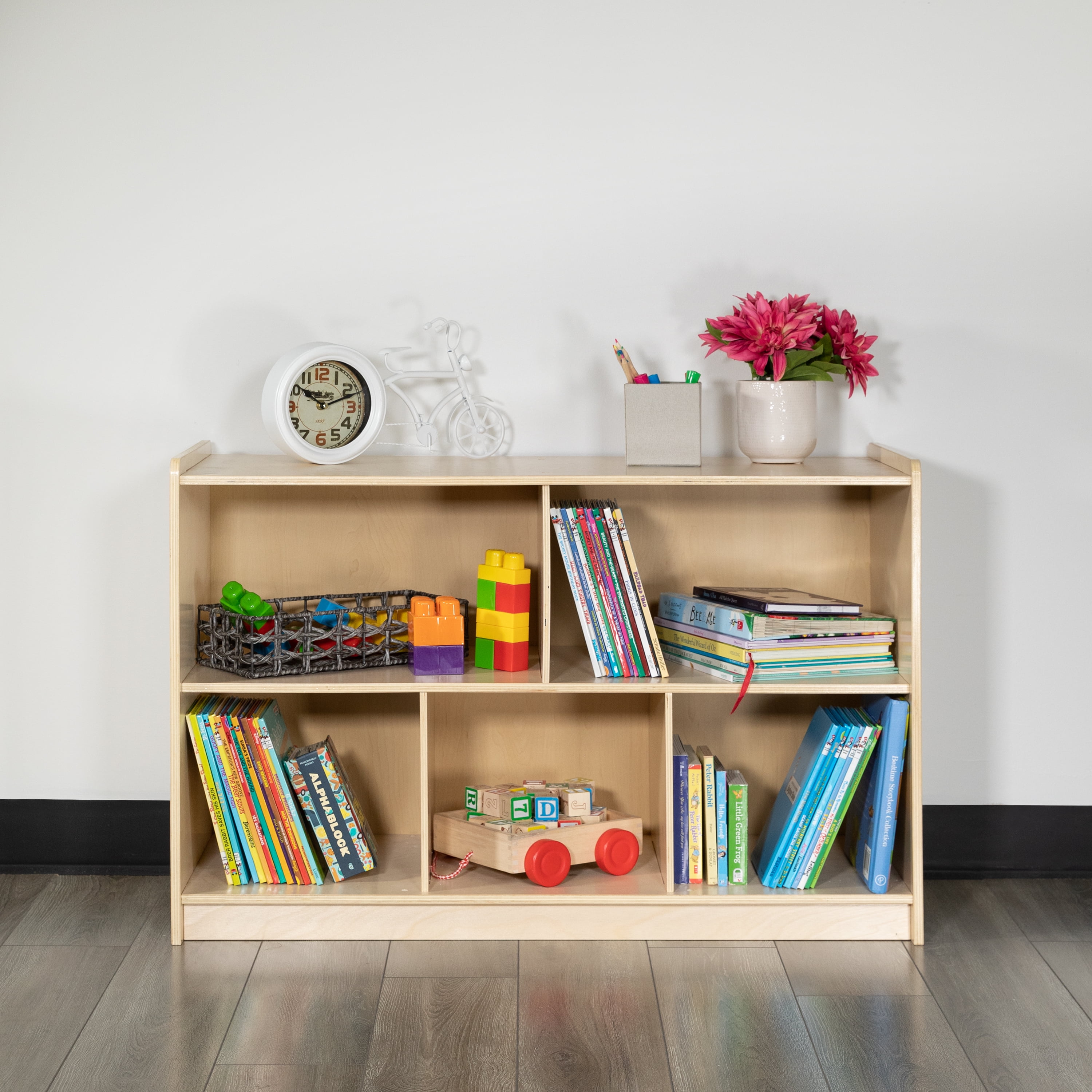 Emma + Oliver Kid's Bookshelf or Toy Storage Shelf for Bedroom or Playroom  - Natural Wood Finish - Safe, Kid-Friendly Curved Edges