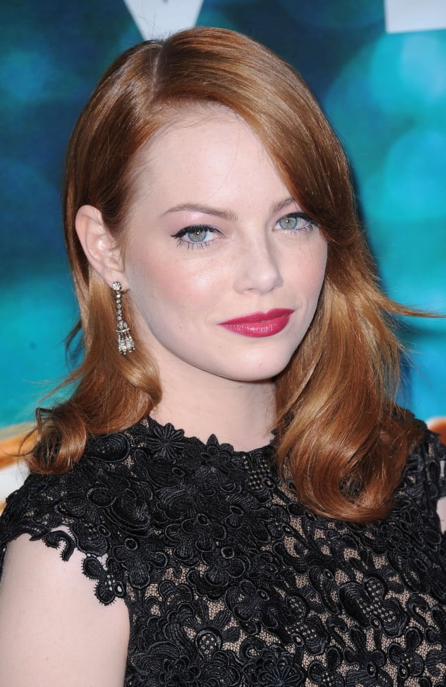 Emma Stone (Wearing Fred Leighton Earrings) At Arrivals For Crazy Canvas Art - (16 x 20)