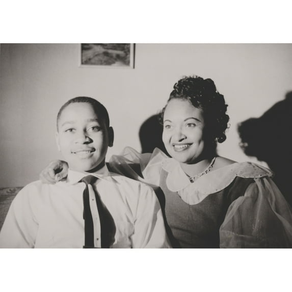 Emmett Till With His Mother History (24 x 18)
