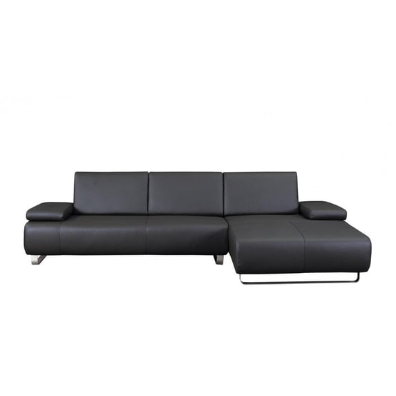 Emotion Sectional with Right Side Facing Chaise-Color:Black