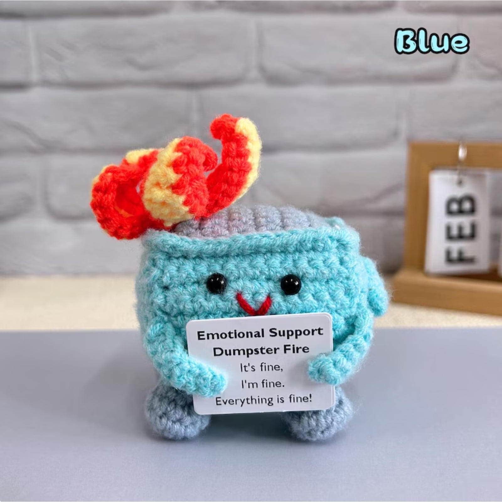 Emotional Support Dumpster Fire Plüsch - Lustiges Gag-Geschenk, Schreibtischdekoration (Pink)
