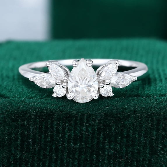 Empire Jewelry Silver 14K White Gold Plated Ring - Pear Cut Excellent 1.9 Ct Diamond Ring for Women - Solitaire with Accent Diamond Rings for Her - Multi-Stone Diamond Rings for Her - Unique Gift