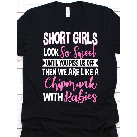 Empowering "Short Girls Look So Sweet" Cotton T-Shirt for Petite Women - Black with Pink Motivational Text, Casual Crew Neck Short Sleeve Tee, Non-Stretch Machine Washable Top
