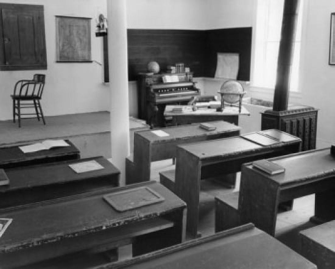 Empty desks in a classroom Canvas Art - (18 x 24)