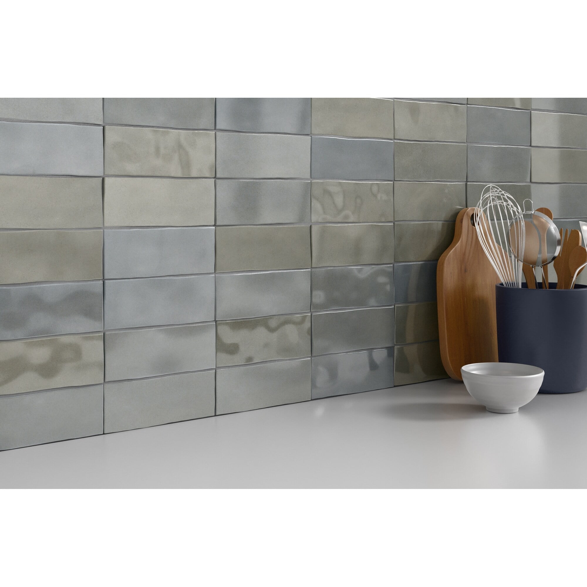 Passion 3" x 8" Glossy Gray Porcelain Wall Tile