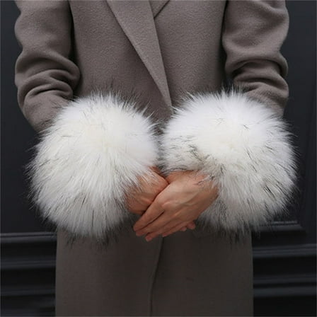 EnJoCho Bracelet Furry Bracelet Sleeve Plush Warm Wrist Sleeve Sleeve