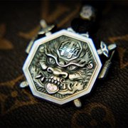 Enamel Bagua Black Tiger Pendant Necklace Taoist Amulet Protection Talisman Feng Shui Charm Spiritual Jewelry for Men Women