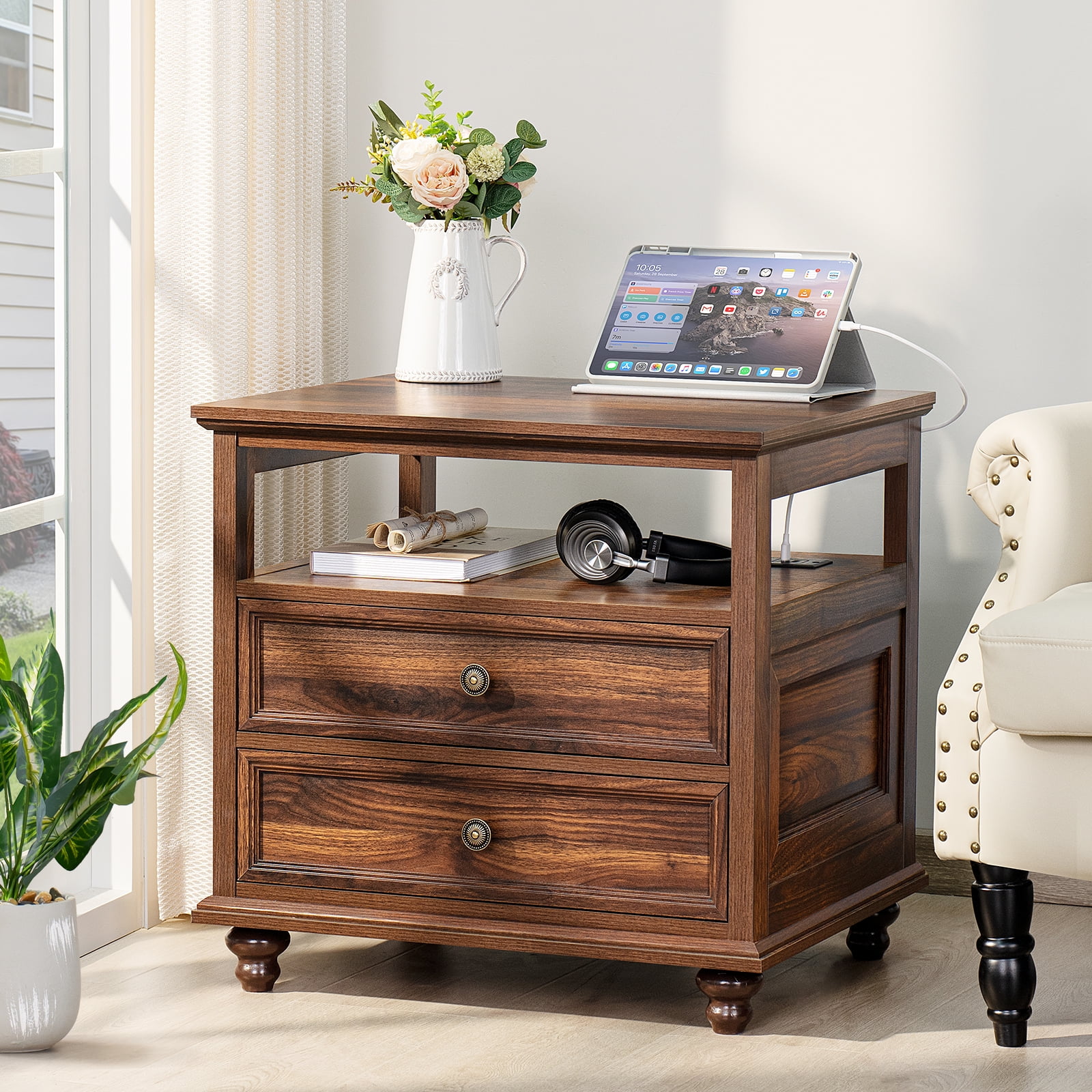 End Table with 2 Drawers for Living Room, Nightstand with Charging Station, Bedside Table with Shelf for Bedroom, Brown