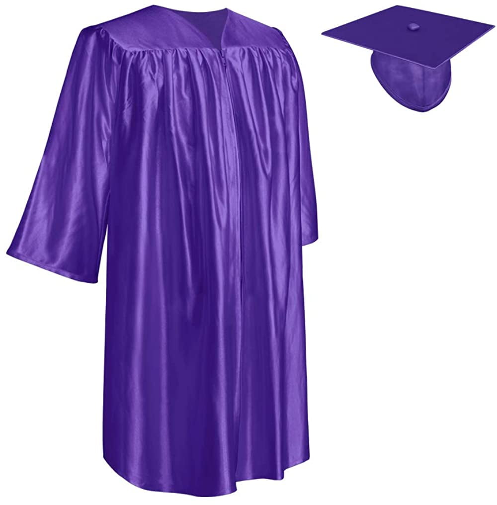 Cap & Gown | Preschool graduation, Graduation pictures, School photography