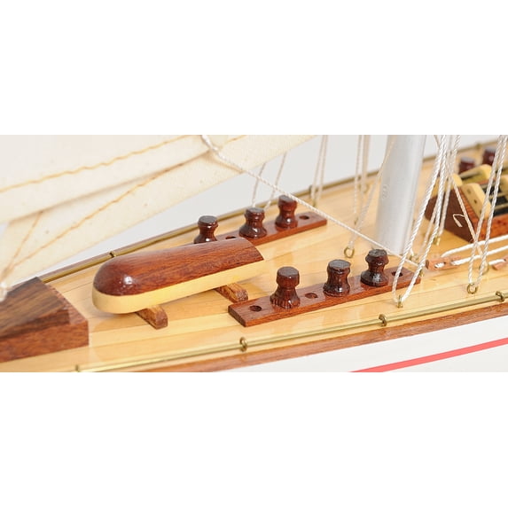 Endeavour Yacht Painted 24 Boat Model Display