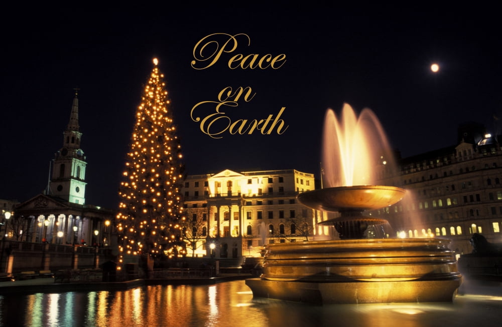 England London Trafalgar Square at Christmas Canvas Art - Sergio Pitamitz Danita Delimont (17 x 11)