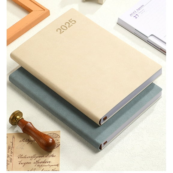 English / Spanish 2025 Planner To-do-list Weekly Planner Monthly Planner New Year Gift Keep Diary Take Notes Schedule - Stay Organized and on Track