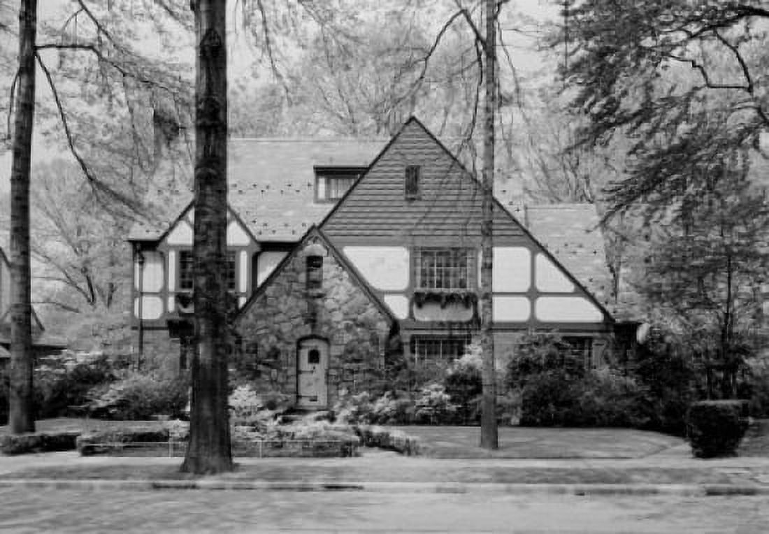 English Tudor style house Canvas Art - (18 x 24)