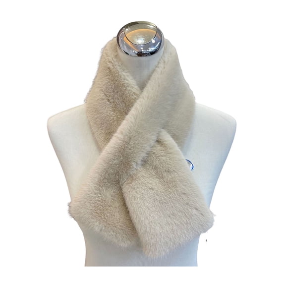 Eonox Women Faux Fur Scarf, Short Faux Fur Collar Scarves, Soft & Not Bulky, Perfect for Wearing at Home or Going Out, Best Gift for Mom Grandma