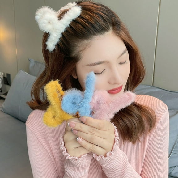 Eoperou Claw Clip Fluffy Elegant Anti-slip Temperament Large Hair Accessories Headwear Solid Color Women Plush Head Back Hair Clip for Autumn Winter