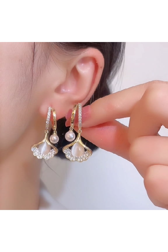 1 Pair Women Leverback Ginkgo Leaf Shape Faux Pearl Rhinestone Decor Smooth Polished Ear Jewelry Party Prom Dating Hanging Earrings Golden