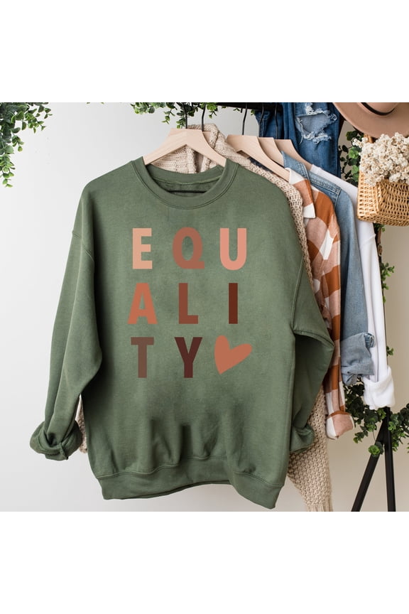 Equality Heart | Sweatshirt