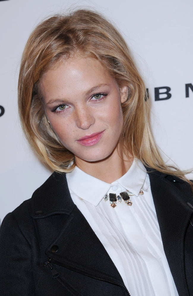 Erin Heatherton At Arrivals For Club Monaco Flagship Store Opening Celebration Canvas Art - (16 x 20)