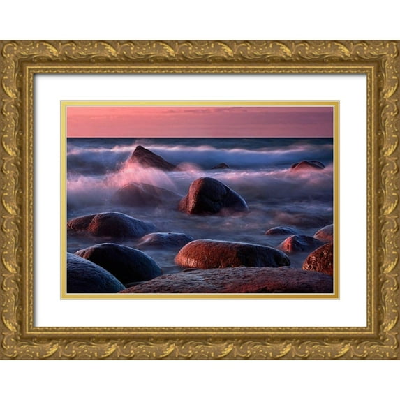 Ernemann, Lothar 24x18 Gold Ornate Wood Framed with Double Matting Museum Art Print Titled - Ruegen Brandung