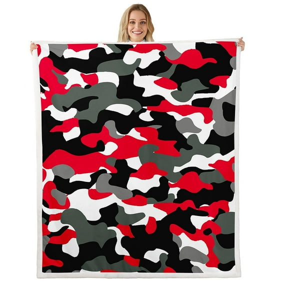 Erosebridal Black Red Camo Sherpa Blanket, Retro Army Camouflage Fuzzy Blanket Throw, Military Decor, 90x90