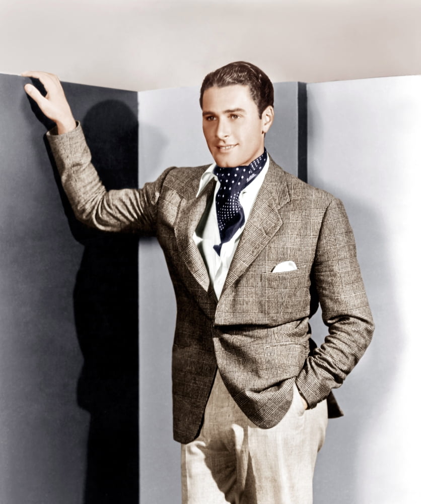 Errol Flynn Canvas Art - (16 x 20)