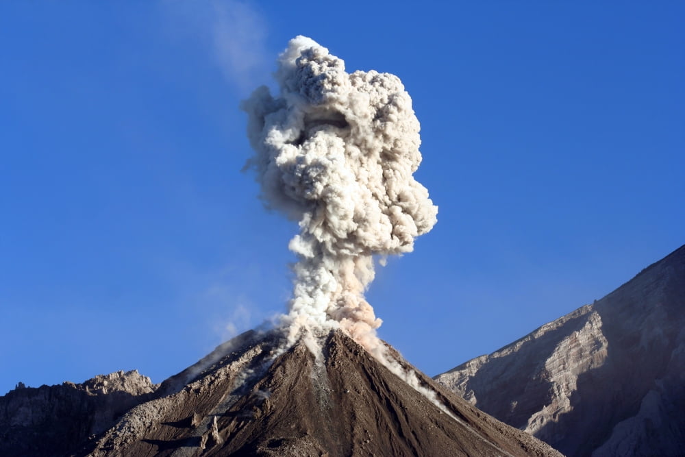 Eruption of ash cloud from Santiaguito dome complex Santa Maria volcano Guatemala Canvas Art - Richard RoscoeStocktrek Images (18 x 12)