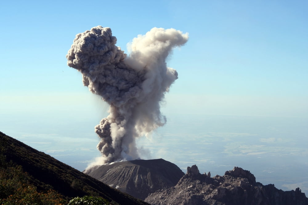 Eruption of ash cloud from Santiaguito dome complex Santa Maria volcano Guatemala Canvas Art - Richard RoscoeStocktrek Images (18 x 12)
