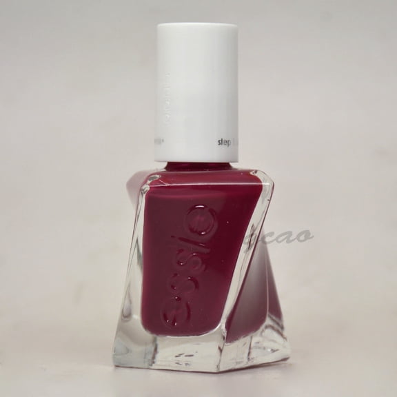Essie Gel Couture Nail Polish # 1046 Berry In Love