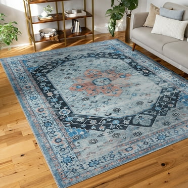 Estate Traditional 5' x 7' Gray and Blue Polyester Indoor Area Rug