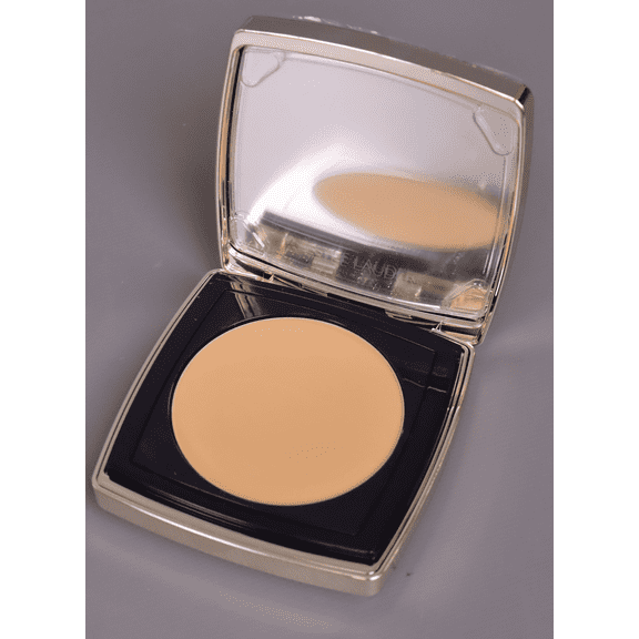 Estee Lauder Double Wear Matte Powder Foundation