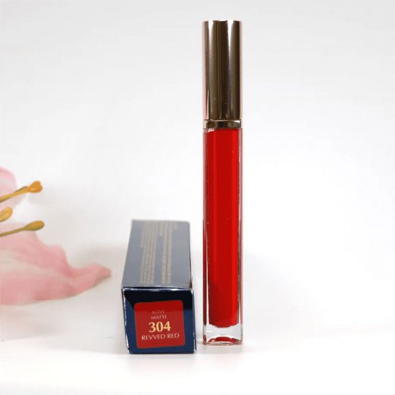 Estee Lauder Pure Color Love Matte Liquid Lipstick Lip Gloss 304 Revved Red Rouge Full Size, 0.20 fl. oz / 6 ml