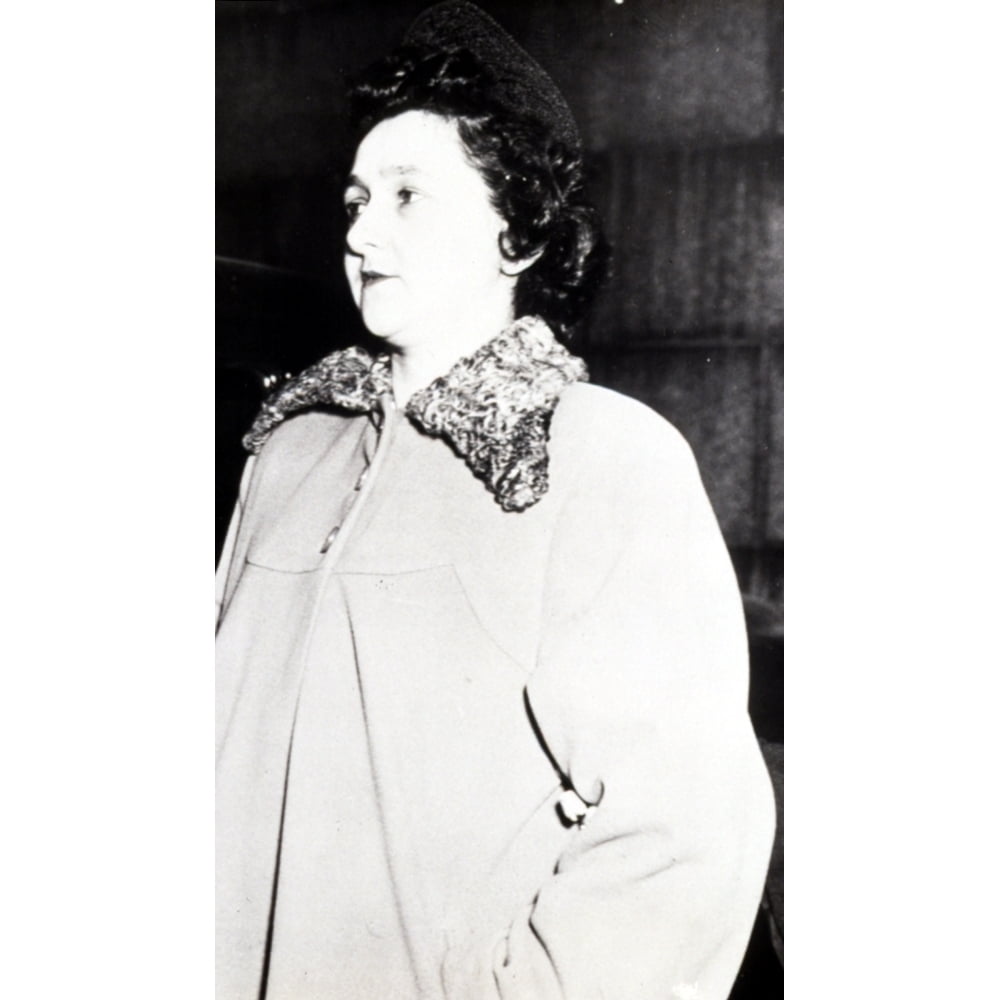 Ethel Rosenberg Outside Federal Courthouse 4551. Courtesy Csu Archives ...