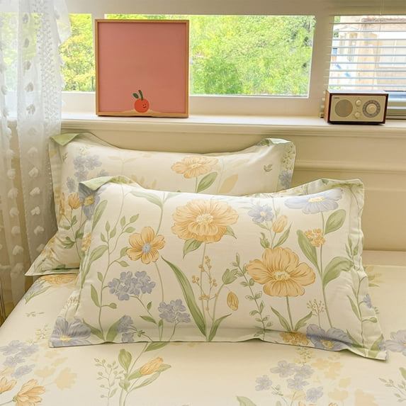 Euaioeiu Bohemian Floral Print Pillowcase, Soft Cotton Bedding with Exotic Style, 18.9x29.1 Inches, Breathable & Skin-Friendly for Master Bedroom Decor and Comfortable Sleep