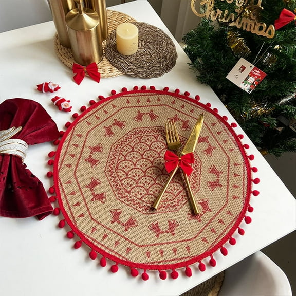 Euaioeiu Christmas Round Placemats, Festive Woven Table Mats with Snowflake Reindeer Pattern, Red Holiday Kitchen Dining Decor, Heat Resistant & Easy Clean, 15x15 Inches for Party Thanksgiving Dinner