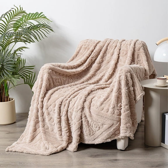Euaioeiu Soft Fleece Nap Blanket for Adults, Cozy Plush Throw for Office Naps, Warm and Lightweight Shawl, 27.56x39.37 Inches, Striped Design, Ideal for Bed, Sofa, Travel, and Home Decor