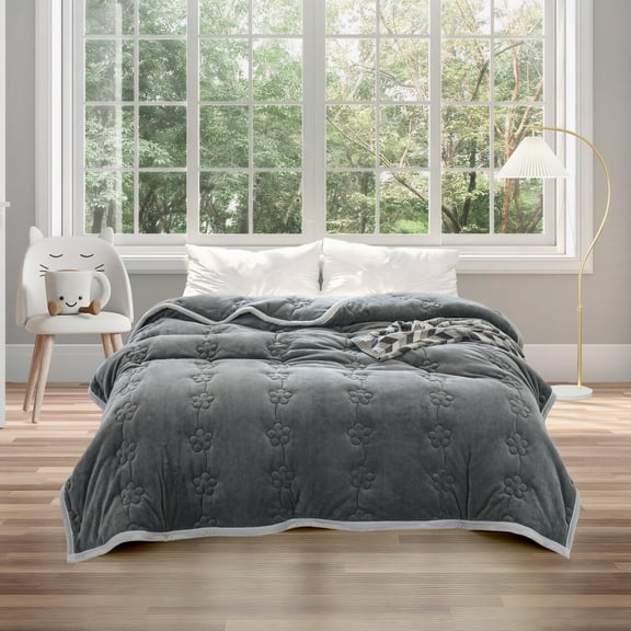 Eurhowing 60×80in Flannel Blanket, Ultra-Soft Microplush Fleece Blanket, Fall Winter Warm 3-Layer Quilted Plush Blanket, Gray