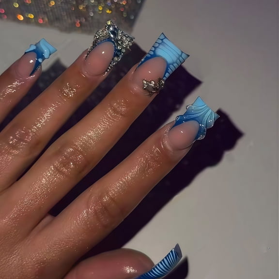 Europe and the United States hot-selling flash diamond texture flower contrasting color manicure short duck mouth nail piece finished product