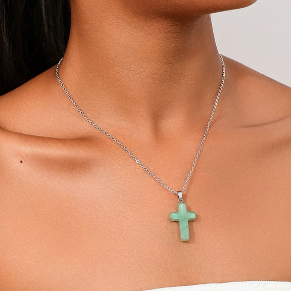 European And American Personalized Sweet Cool Crystal Stone Necklace